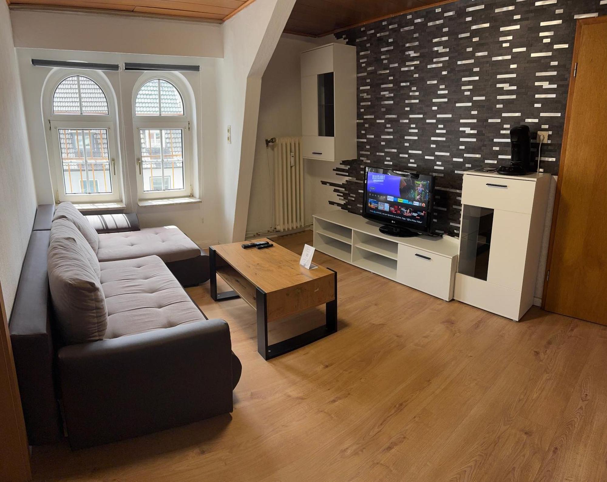 Moderne & Rustikale Monteurwohnung Im Zentrum 艾托弗 外观 照片