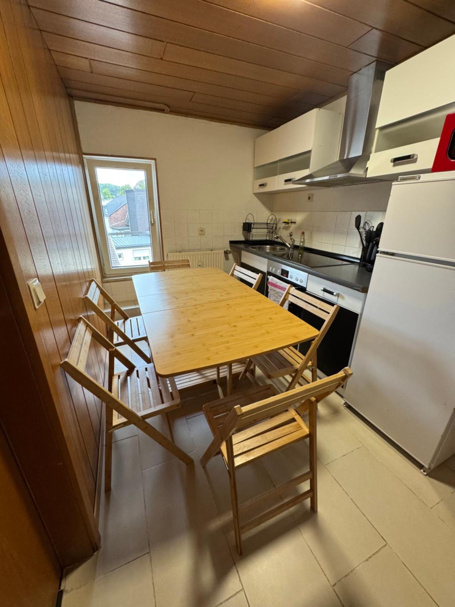 Moderne & Rustikale Monteurwohnung Im Zentrum 艾托弗 外观 照片