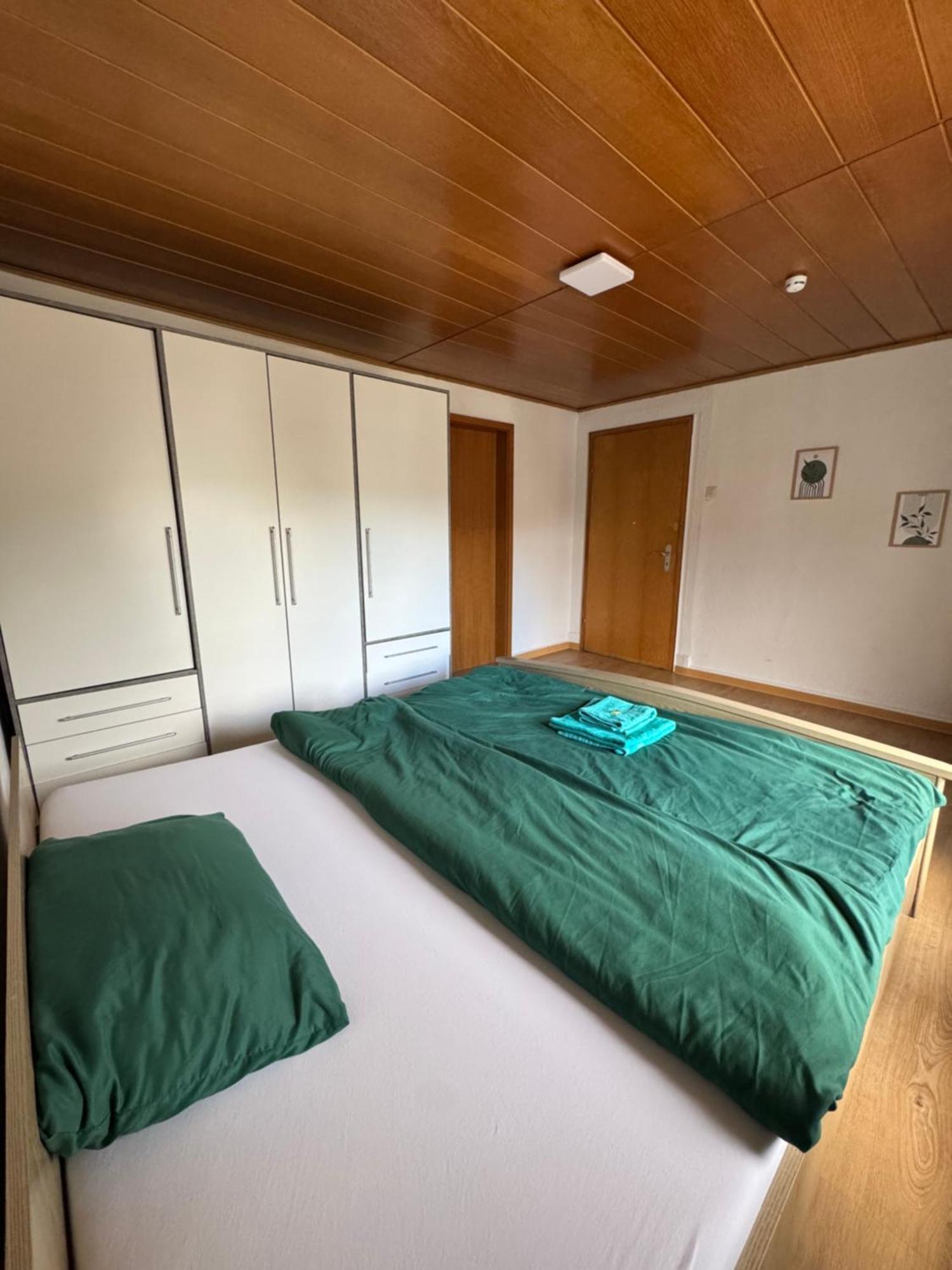 Moderne & Rustikale Monteurwohnung Im Zentrum 艾托弗 外观 照片
