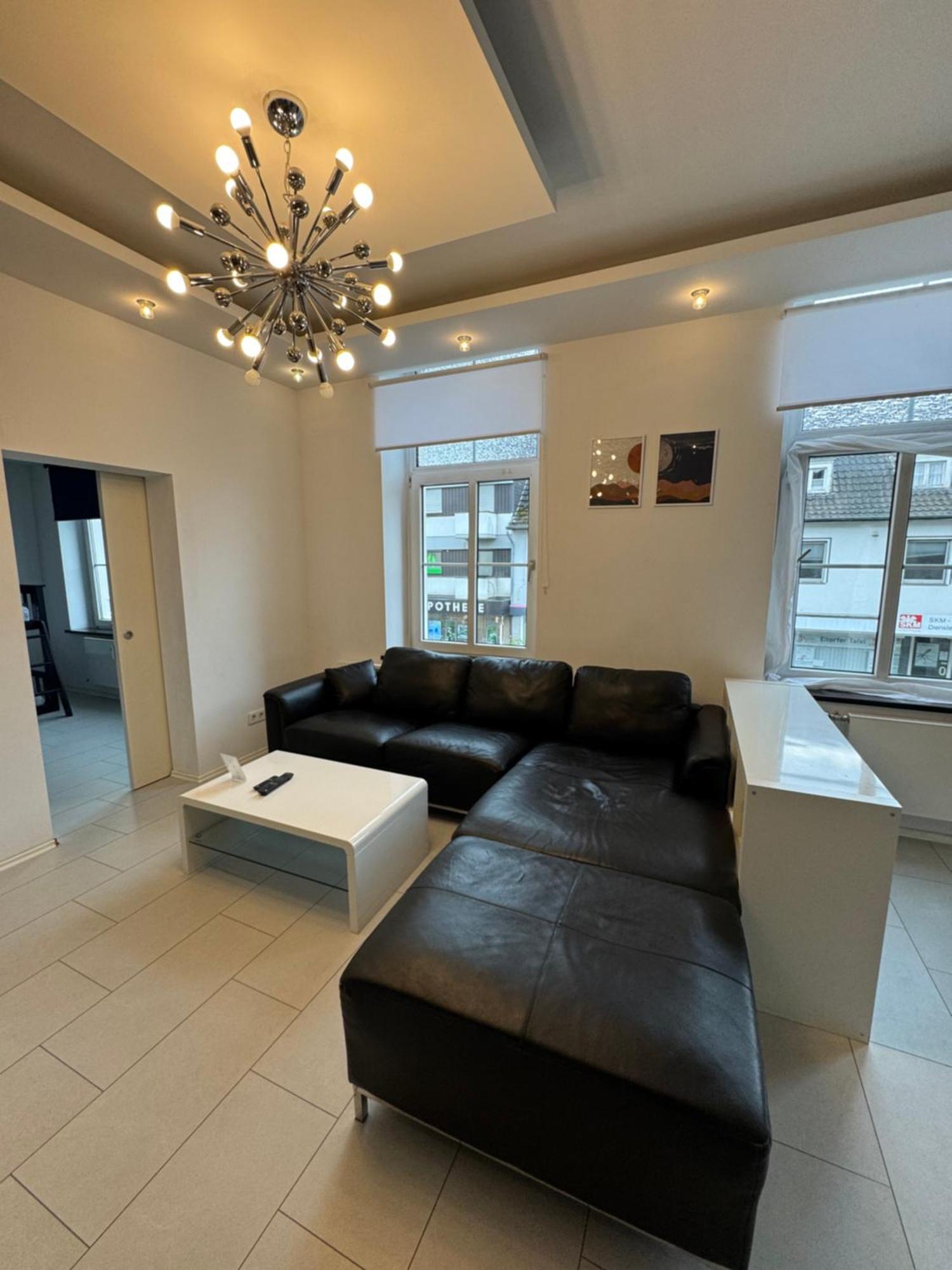 Moderne & Rustikale Monteurwohnung Im Zentrum 艾托弗 外观 照片